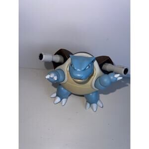 Pokemon Blastoise Battle Feature Deluxe 4" Action Figure Toy WCT 2019 use